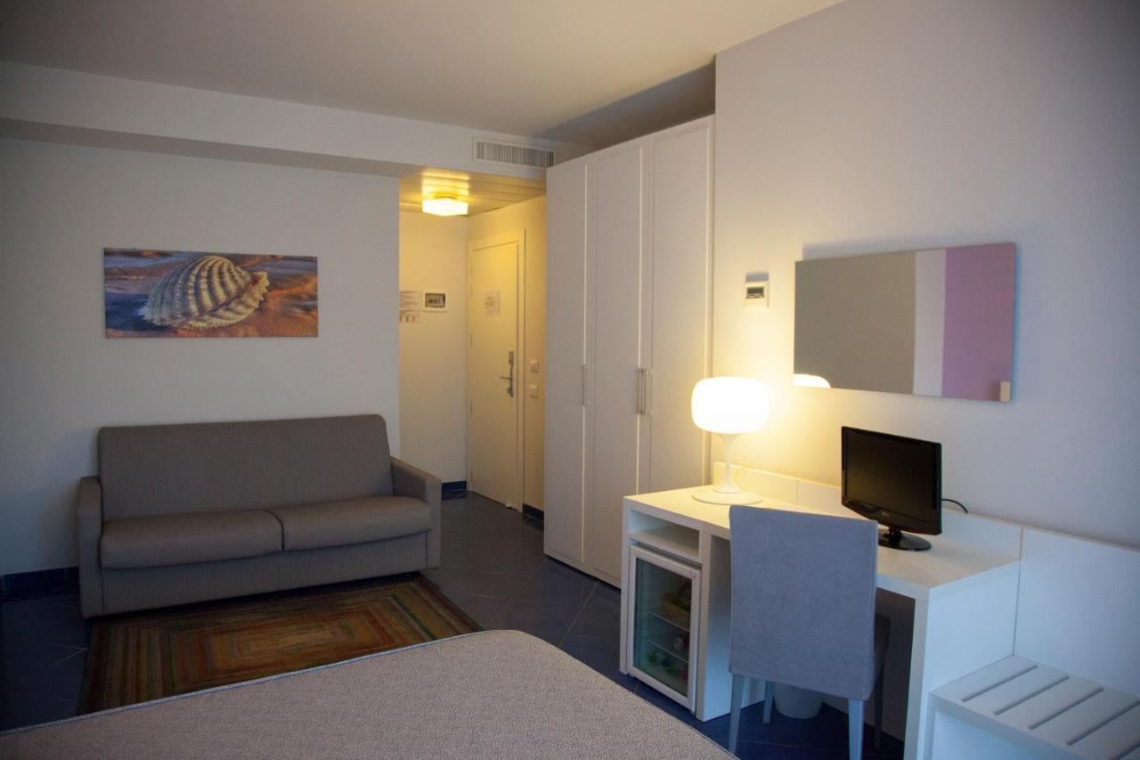 Aurea Hotel Tortoreto Kültér fotó
