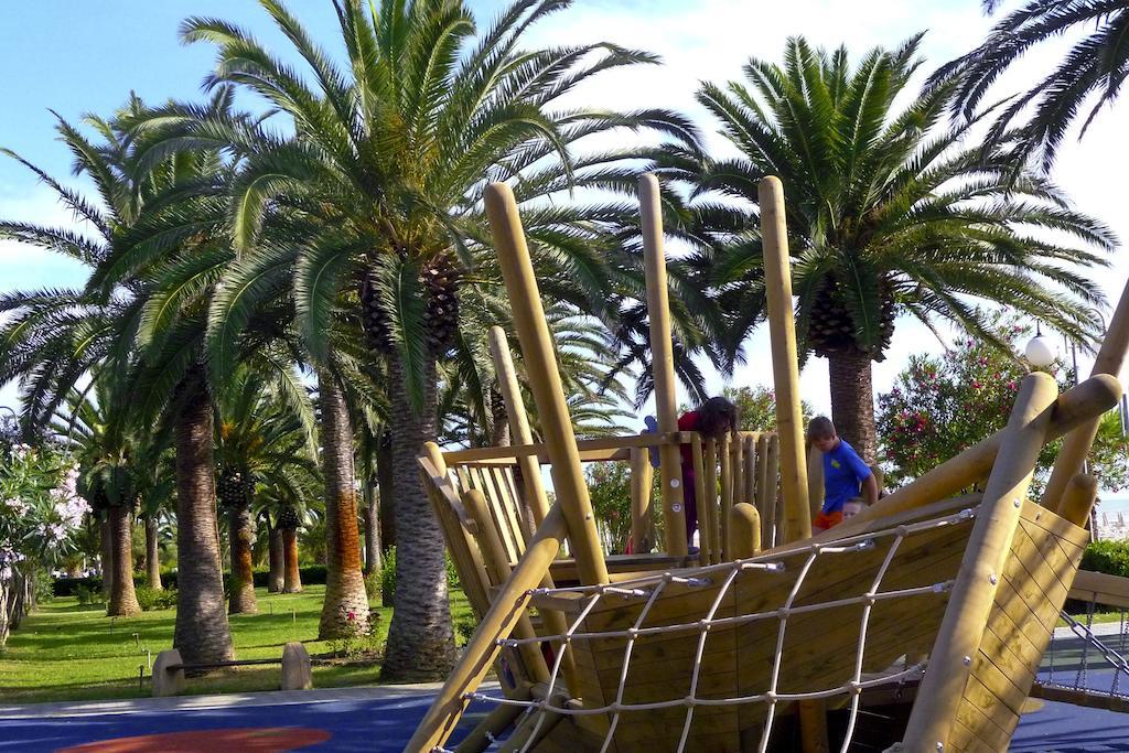 Aurea Hotel Tortoreto Kültér fotó